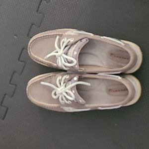 EUC Sperry boat shoes size 6.5